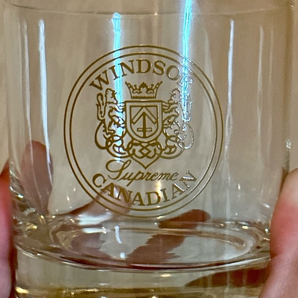 Windsor Canadian Supreme Glass, Gold Logo, Vintage Barware, Man Cave Essential - Picture 9 of 11